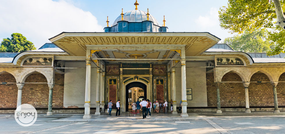 Istanbul Classic Tour Walking Small Group Tour 4